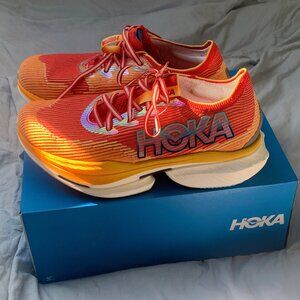 Hoka Cielo X1 -- never worn